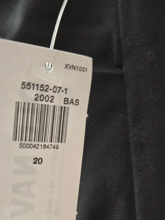 Classic Black Pixie Pants - Picture 3 of 4